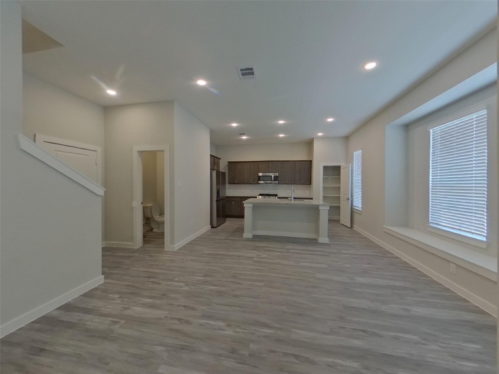 22808 Terrazzo Drive - Photo 2