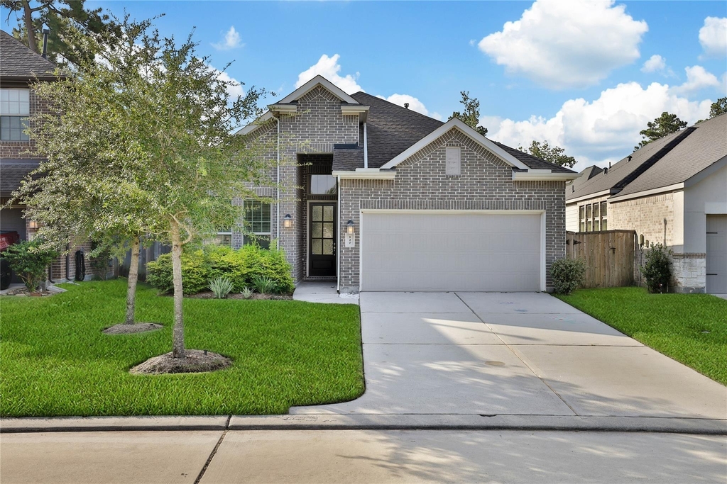 120 Buckeye Drive - Photo 0
