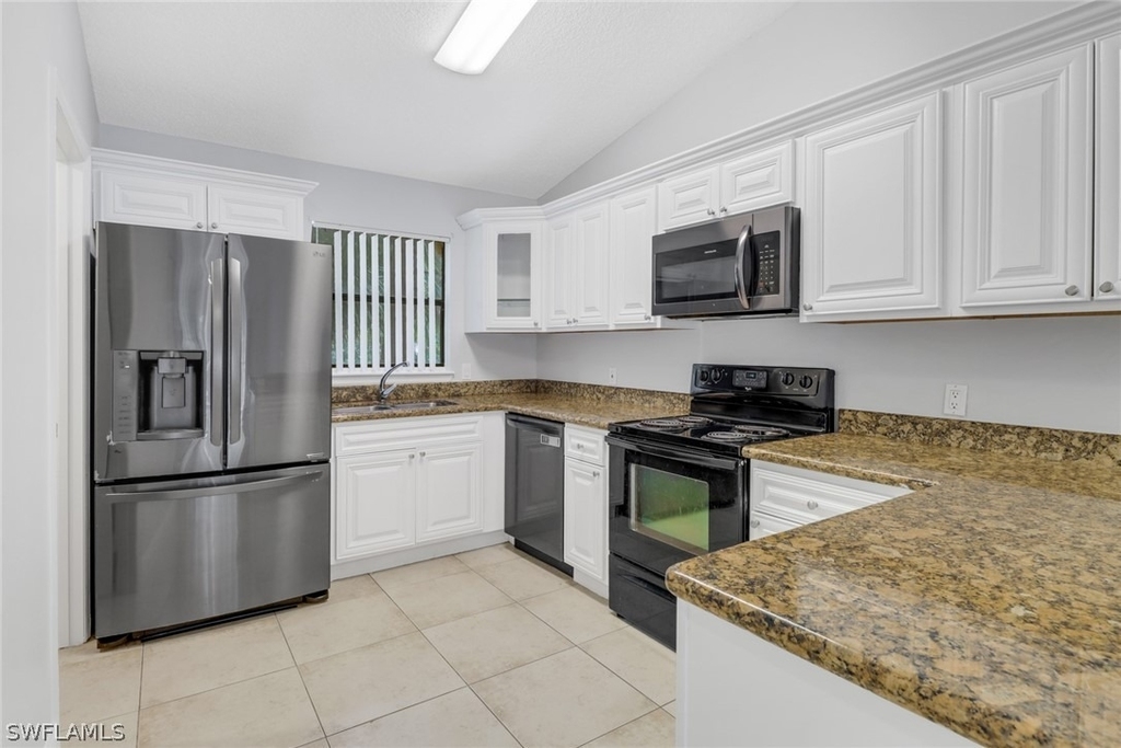 2130 Arbour Walk Circle - Photo 2