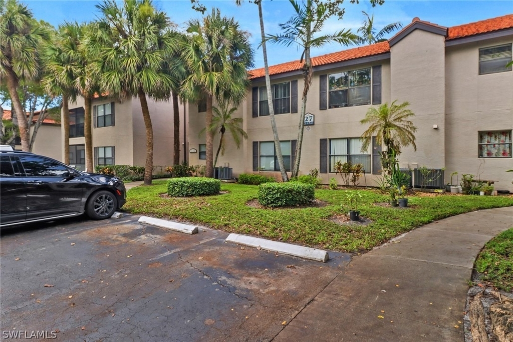 2130 Arbour Walk Circle - Photo 0