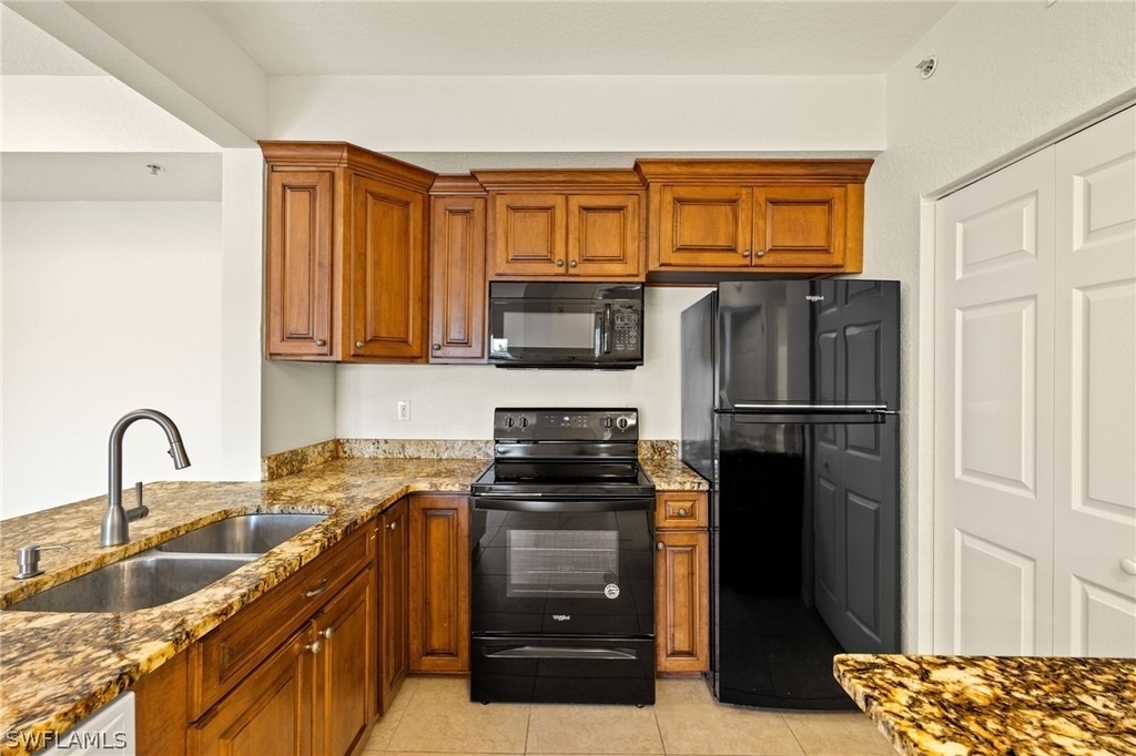 6401 Aragon Way - Photo 8