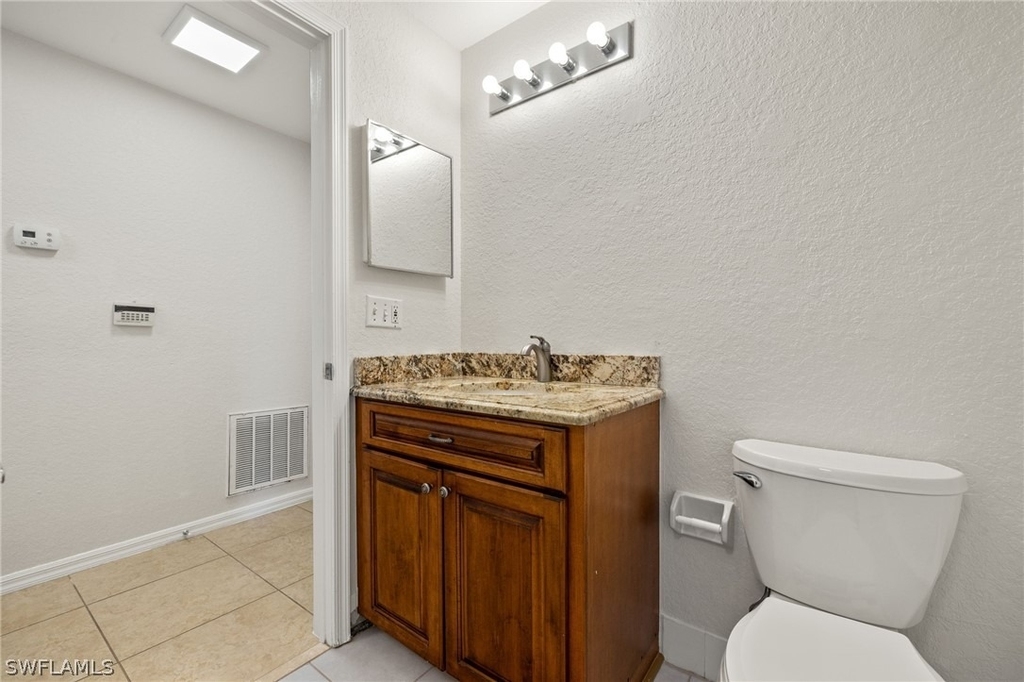 6401 Aragon Way - Photo 18