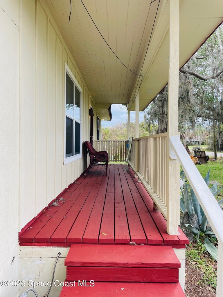 2235 Macedo Road Ne - Photo 2