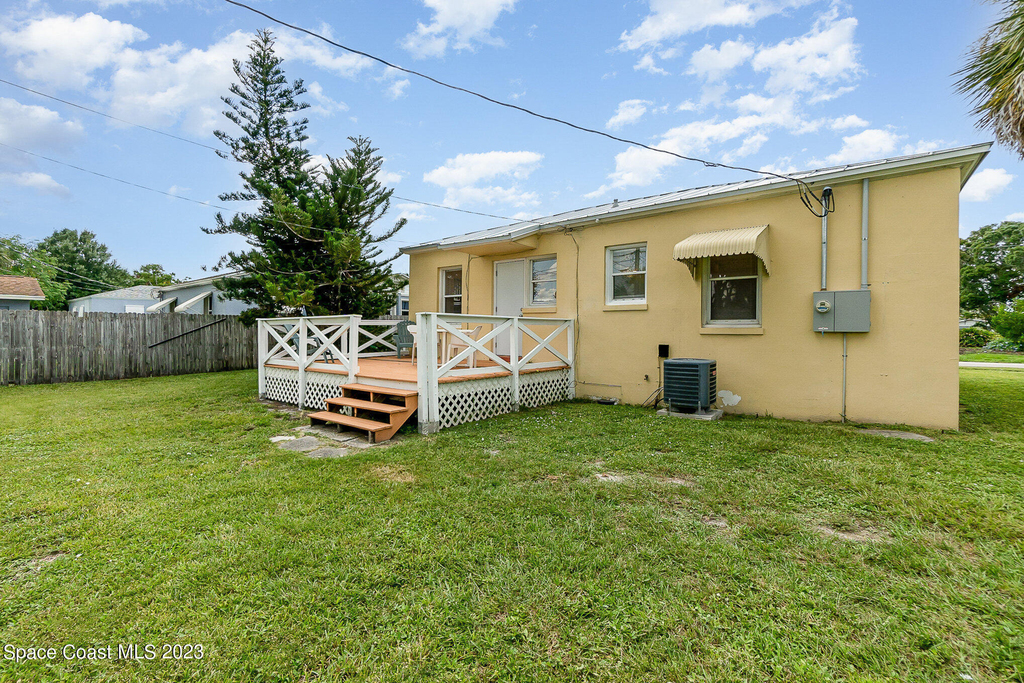 533 E Lincoln Avenue - Photo 17