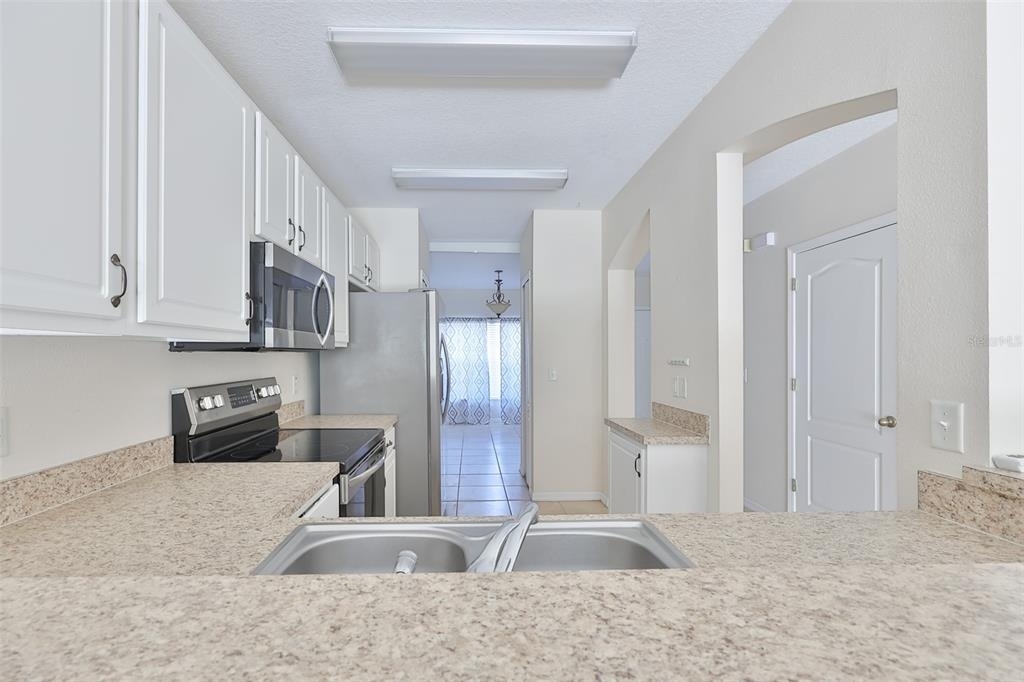 15843 Fishhawk View Drive - Photo 11