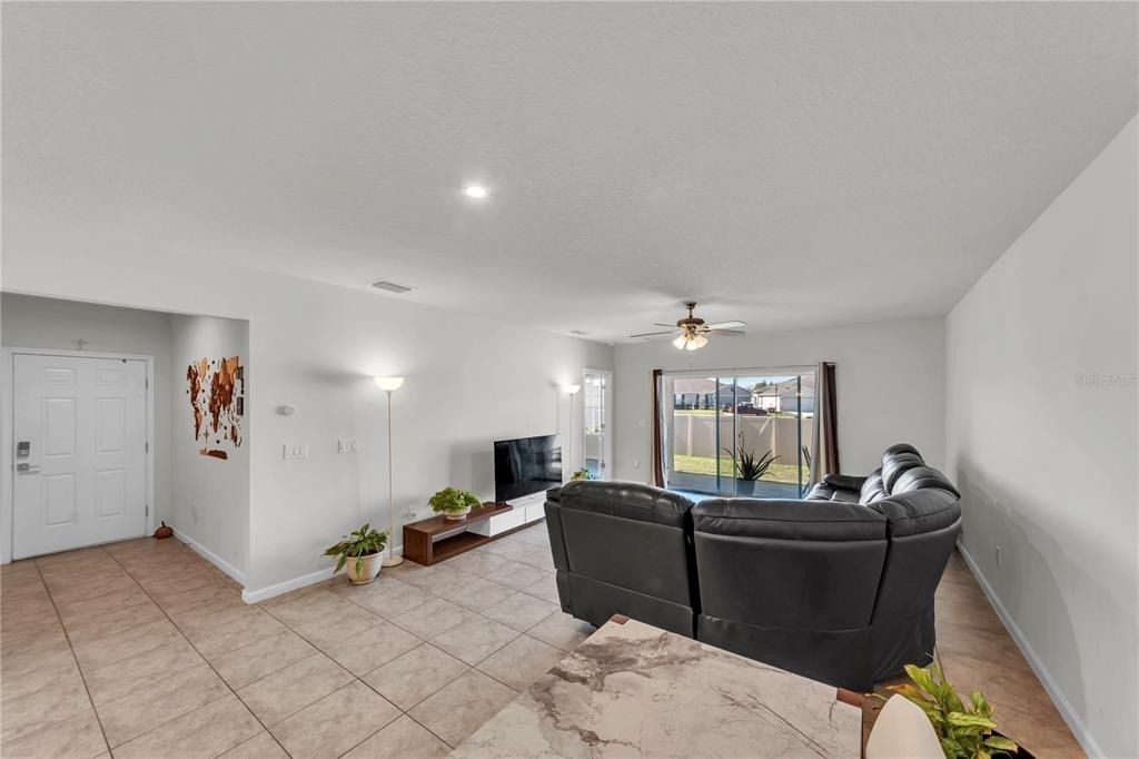 18276 Turning Leaf Circle - Photo 20