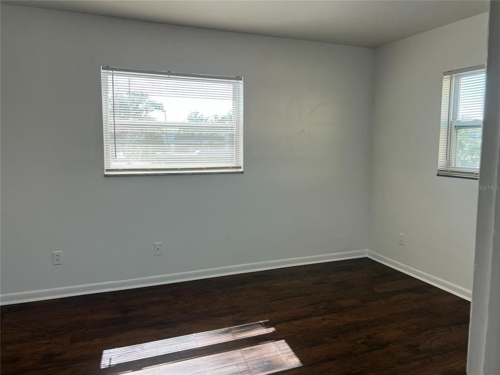 8701 4th Street N - Photo 16
