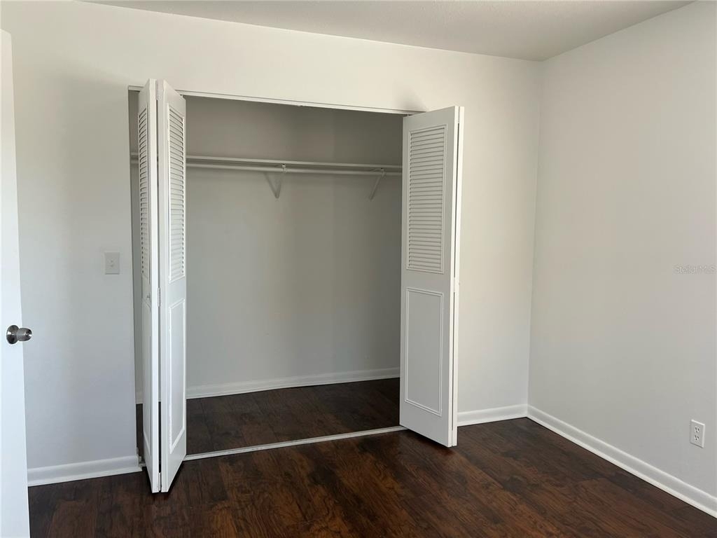 8701 4th Street N - Photo 15