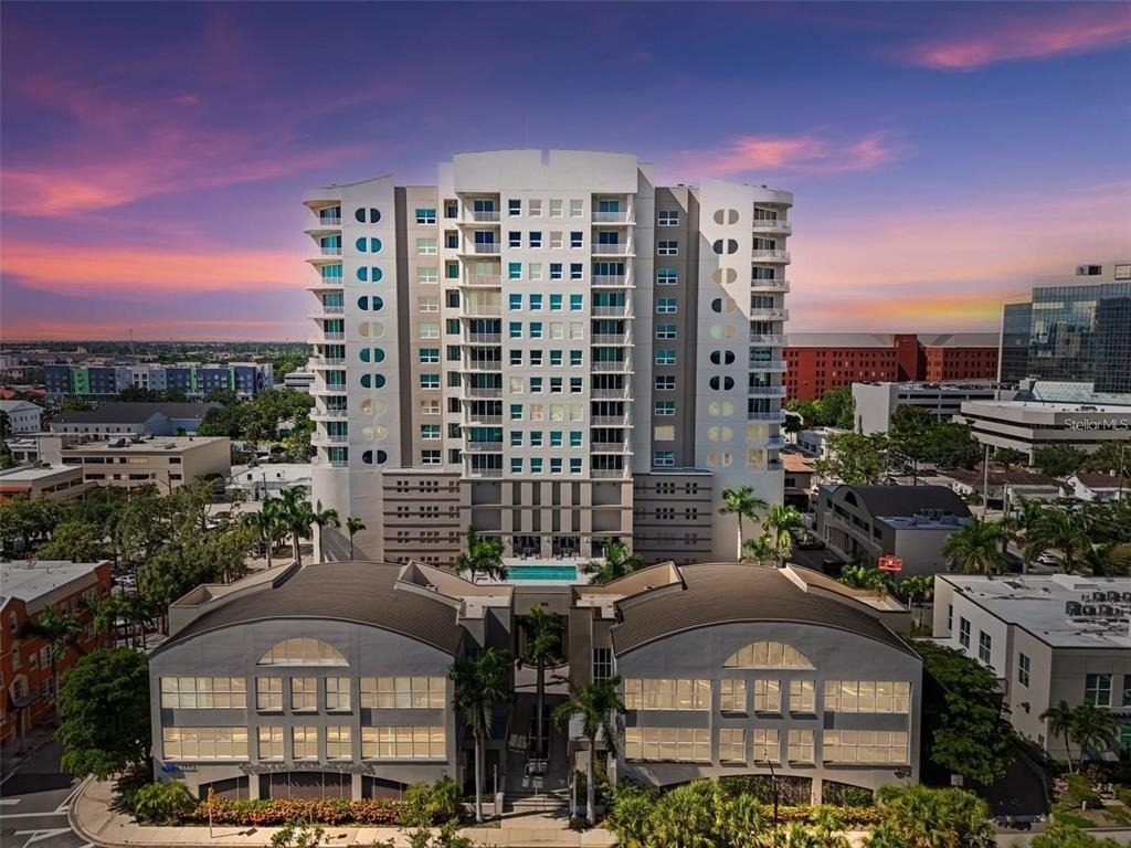 1771 Ringling Boulevard - Photo 1