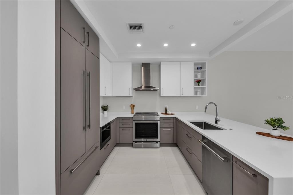 275 1st Avenue S - Photo 19