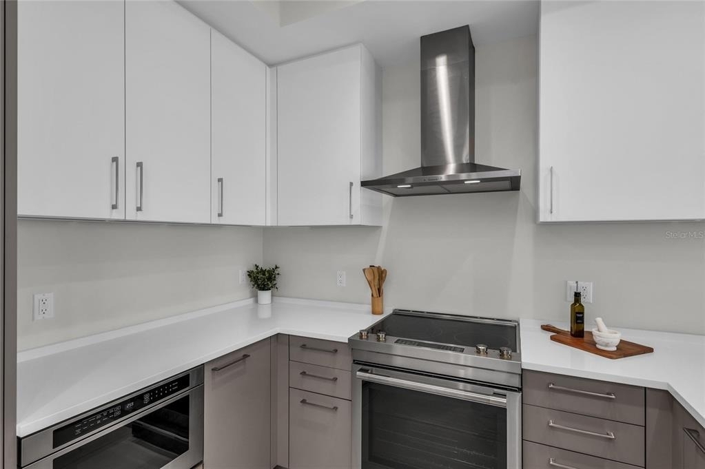 275 1st Avenue S - Photo 18
