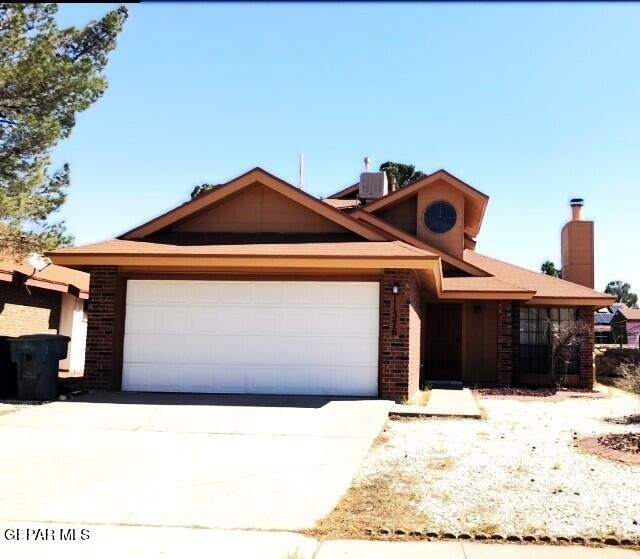 11376 Tenaha Avenue - Photo 0