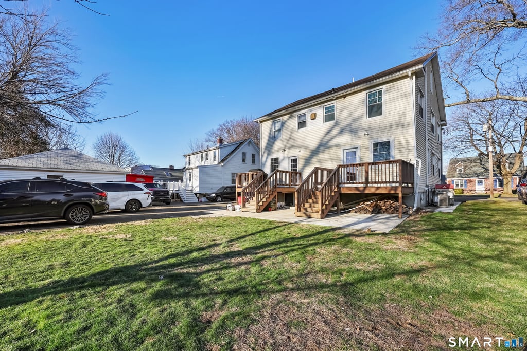 60 Walter Avenue - Photo 1