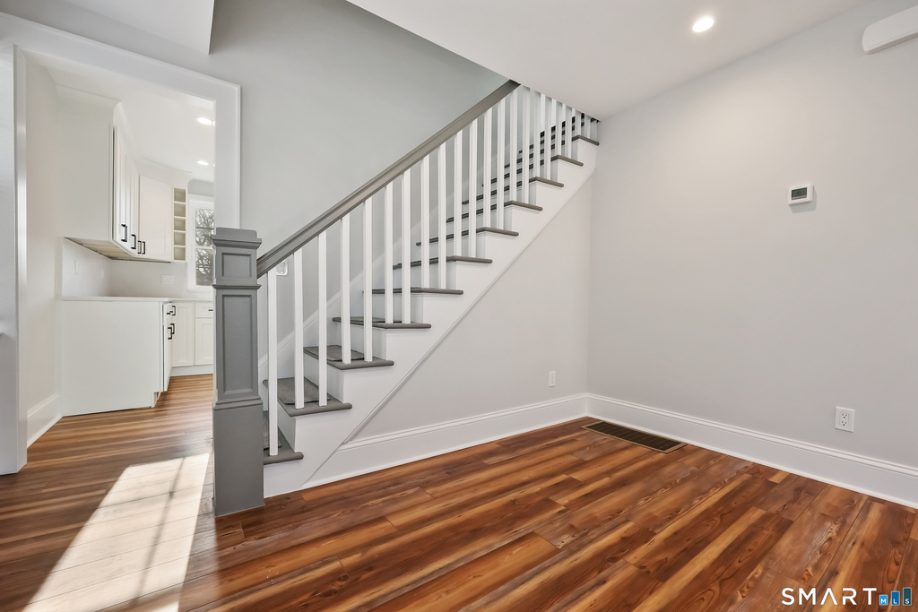 60 Walter Avenue - Photo 28