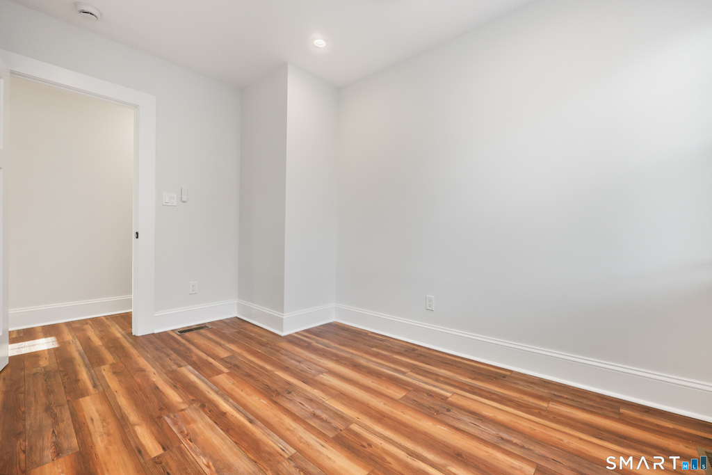60 Walter Avenue - Photo 15