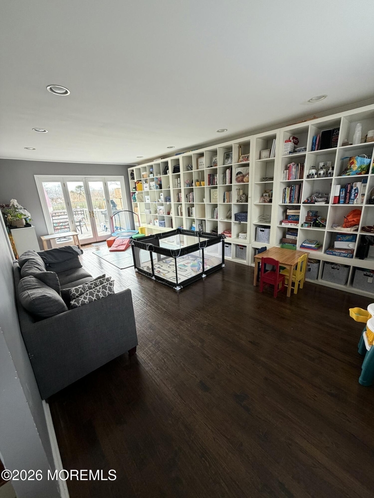 41 Dwight Drive - Photo 5