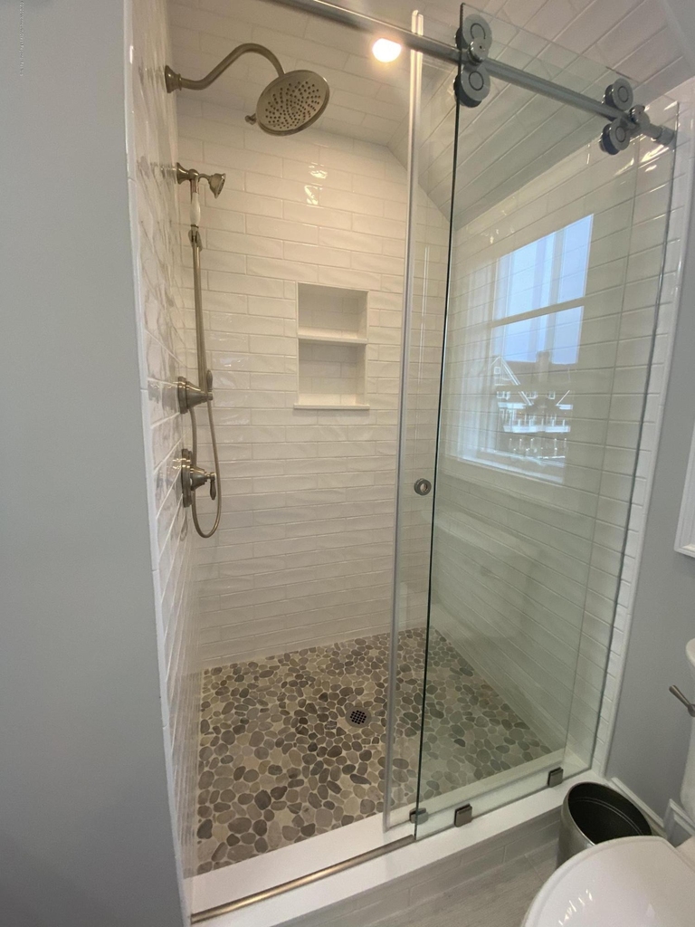 412 Lake Avenue - Photo 11