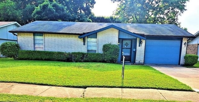 313 Georgetown Drive - Photo 0