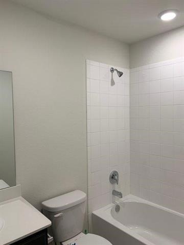 1008 Emerald Drive - Photo 10