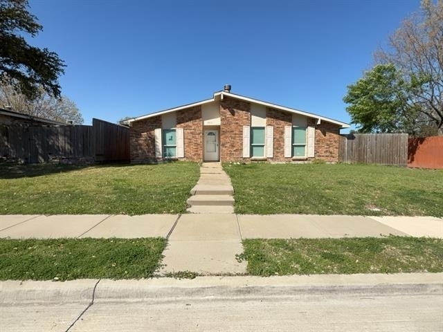 8917 Vernon Drive - Photo 0