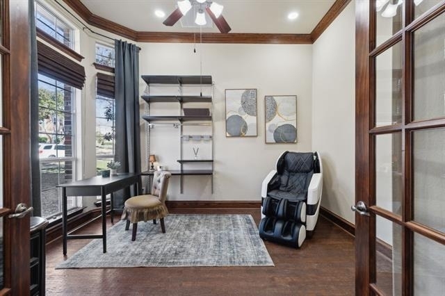 7647 Daylily Way - Photo 2