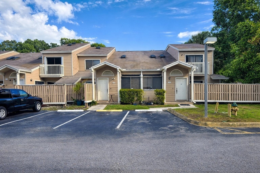 7174 Sportsman Drive - Photo 11