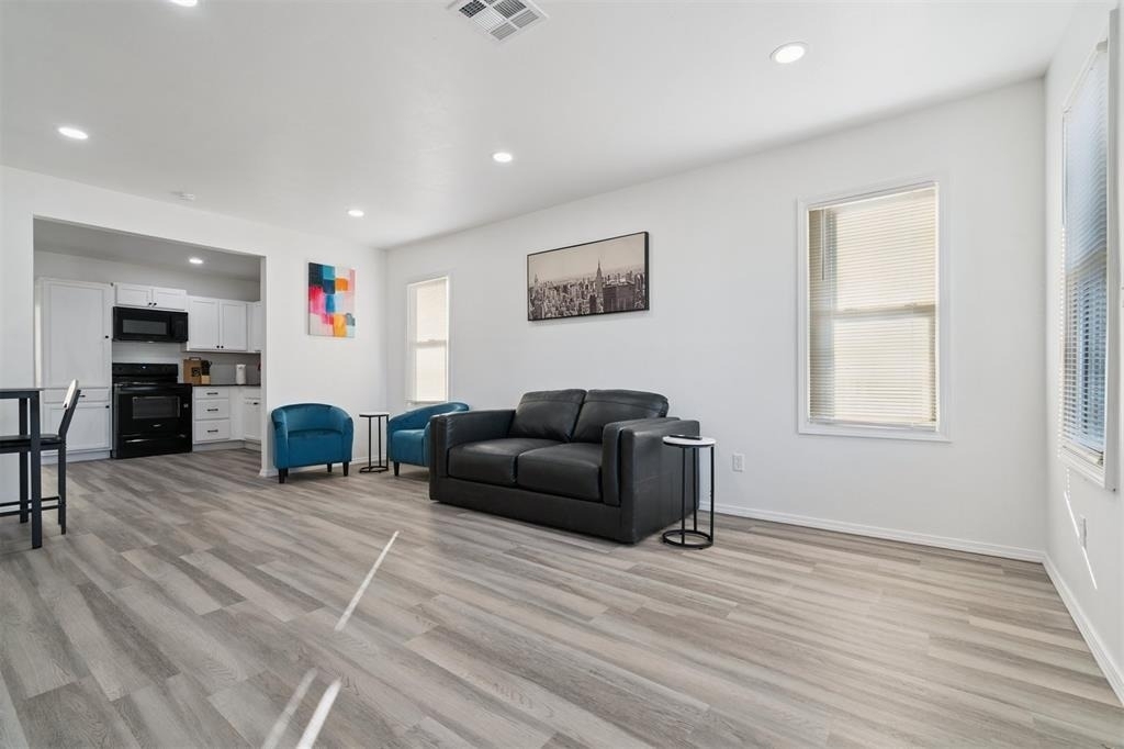 1200 Ne 17th Street - Photo 7