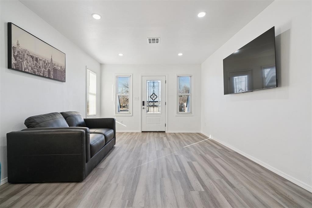 1200 Ne 17th Street - Photo 4