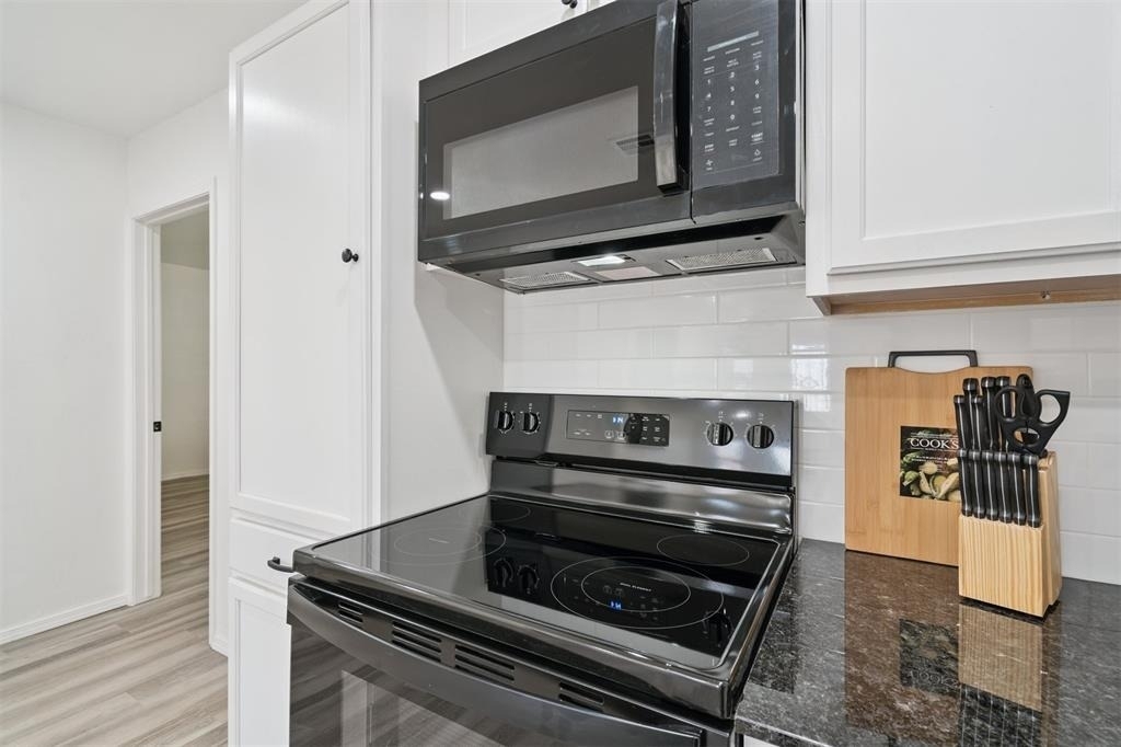 1200 Ne 17th Street - Photo 14