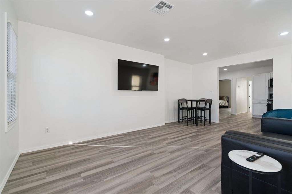 1200 Ne 17th Street - Photo 6