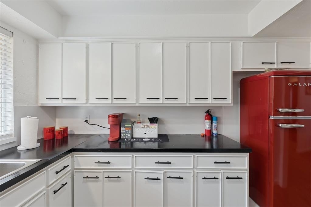12508 Green Valley Drive - Photo 12