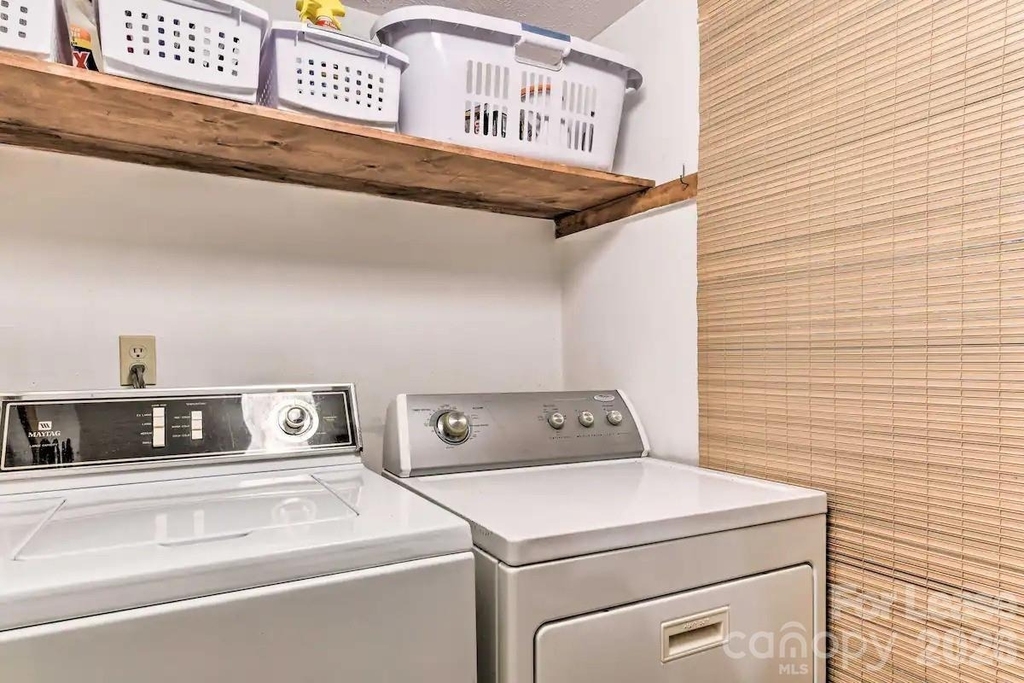 106 Sage Court - Photo 9