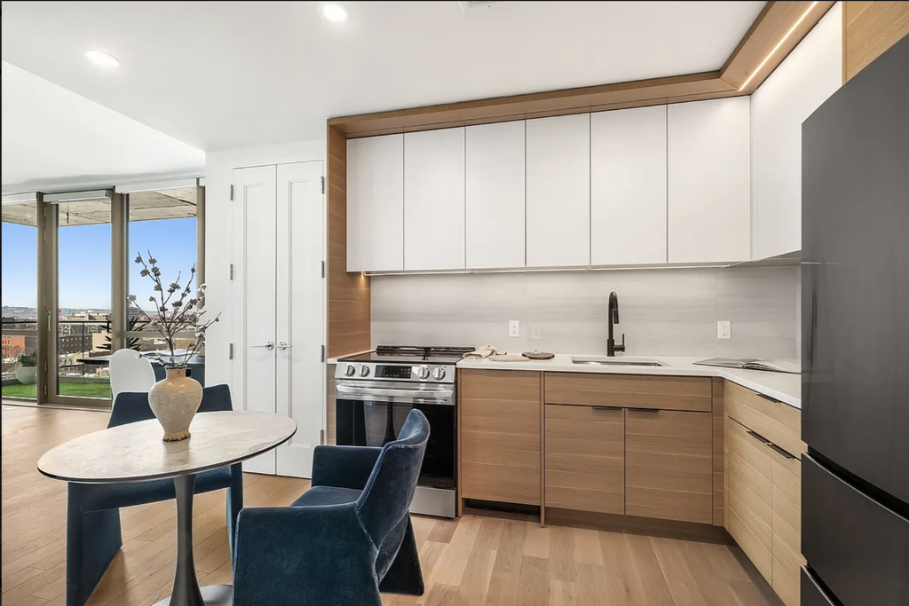 395 Carroll Street - Photo 1