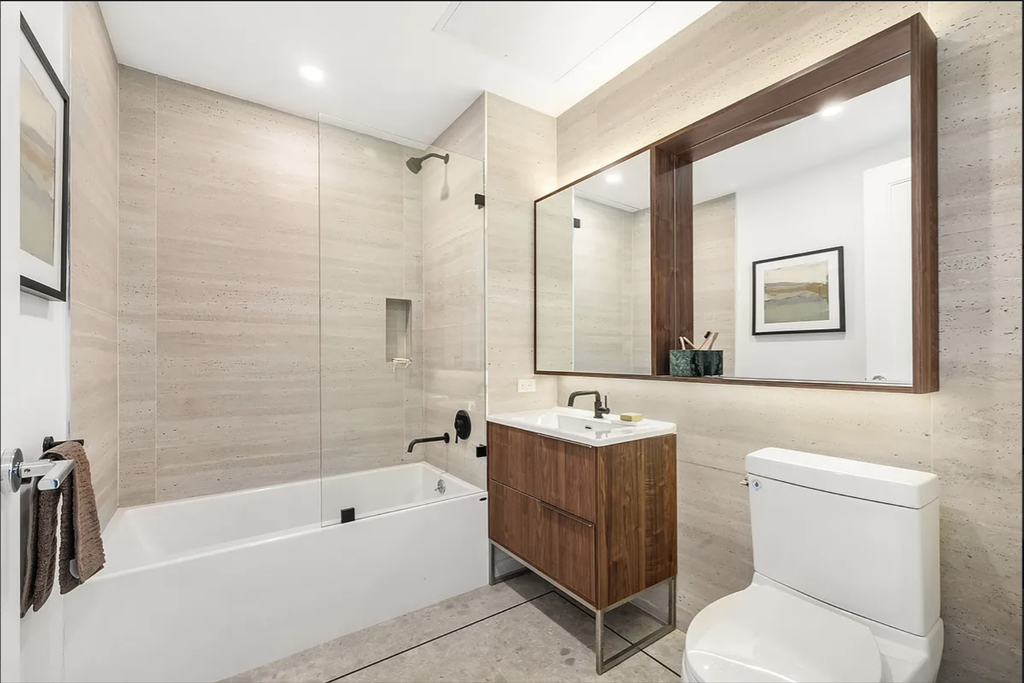 395 Carroll Street - Photo 3