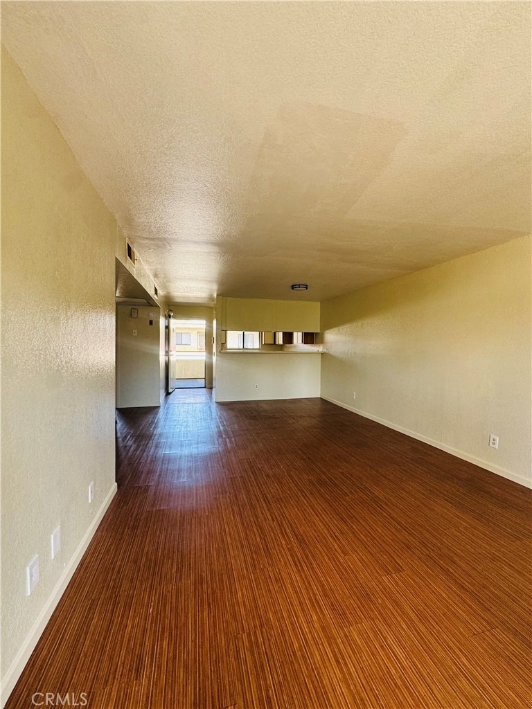 14610 Delano - Photo 0