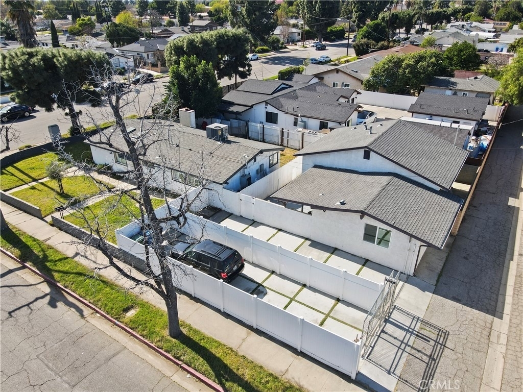 15803 Chatsworth Street - Photo 1
