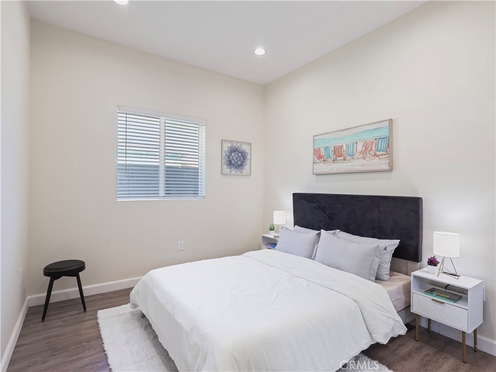 15803 Chatsworth Street - Photo 22