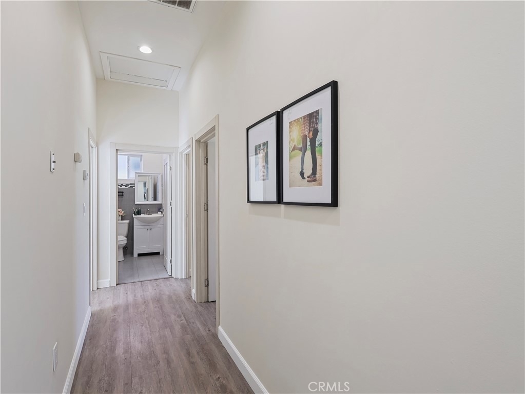 15803 Chatsworth Street - Photo 14