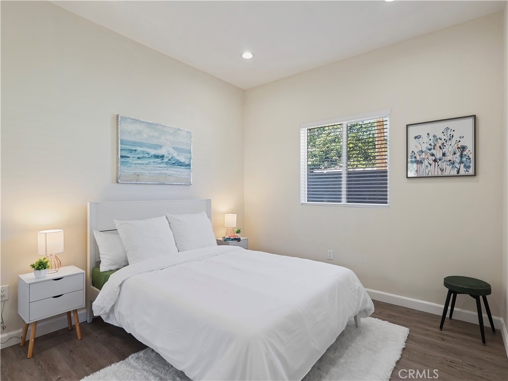 15803 Chatsworth Street - Photo 27