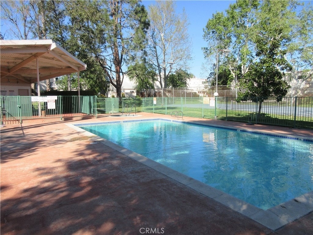 8865 Independence Avenue - Photo 23