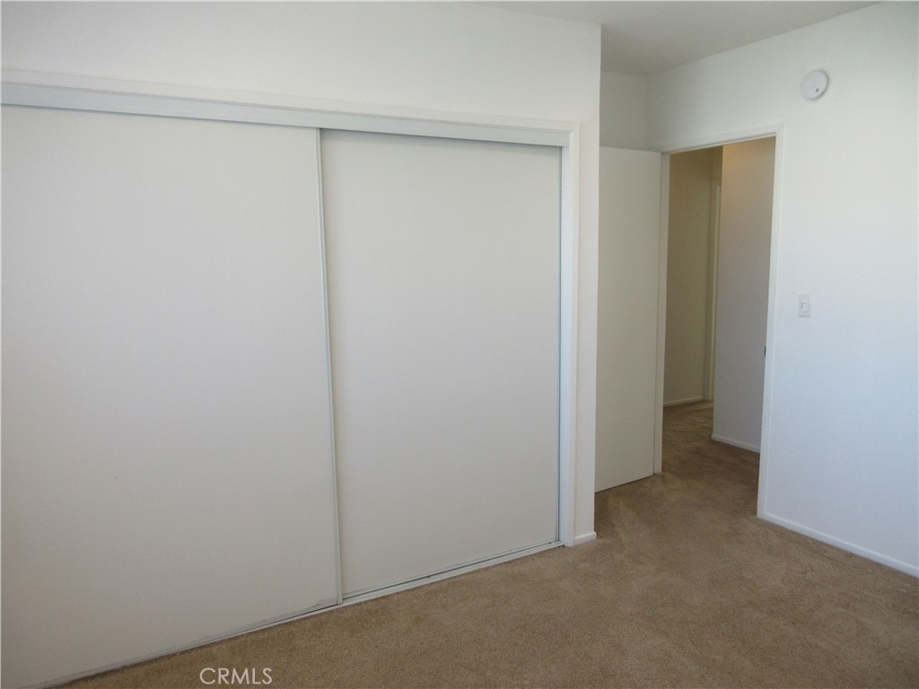 8865 Independence Avenue - Photo 14