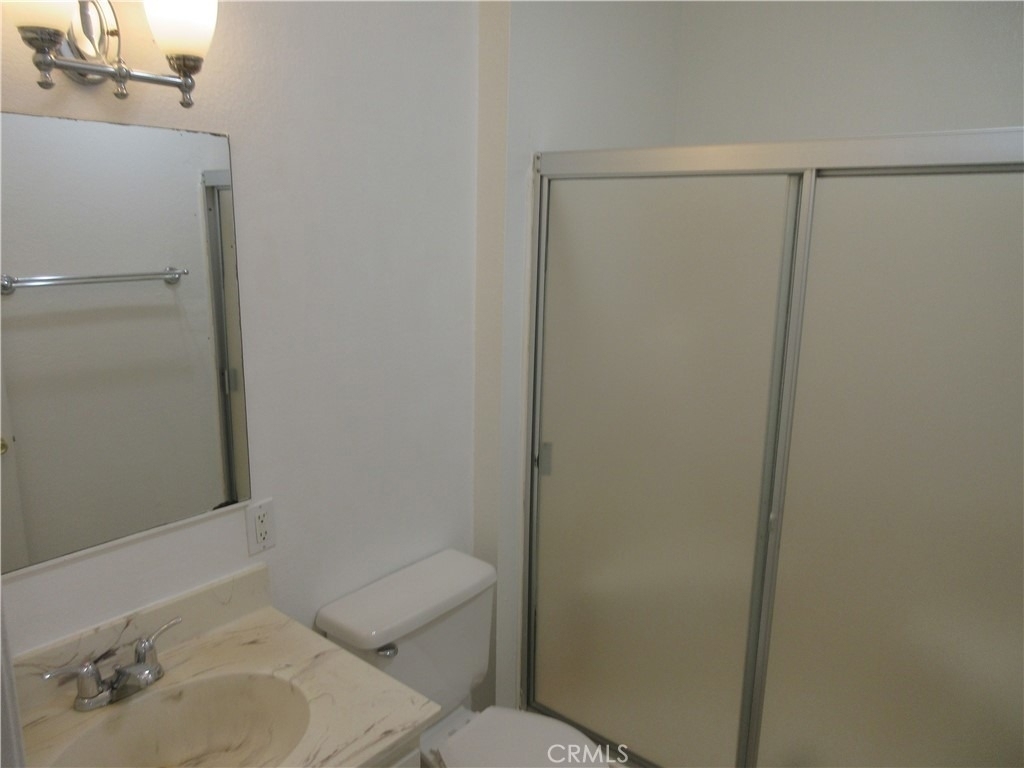 8865 Independence Avenue - Photo 18