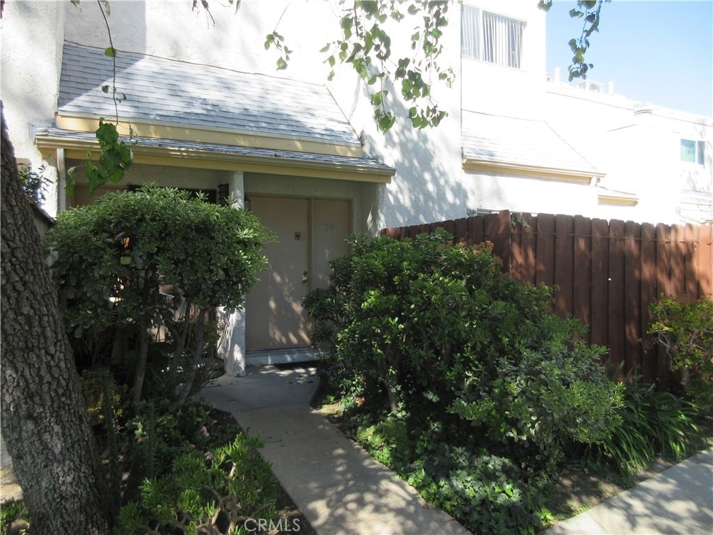 8865 Independence Avenue - Photo 27