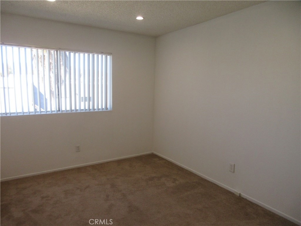 8865 Independence Avenue - Photo 13