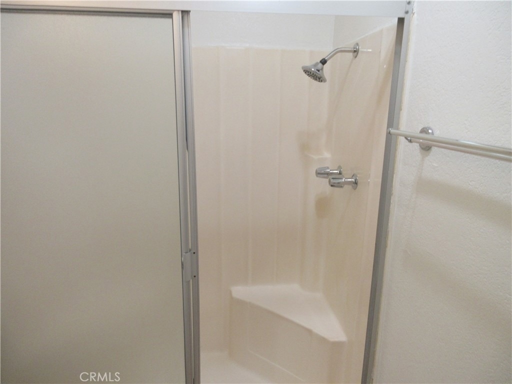 8865 Independence Avenue - Photo 16
