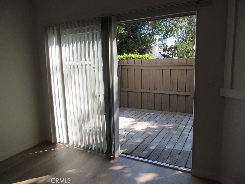 8865 Independence Avenue - Photo 2