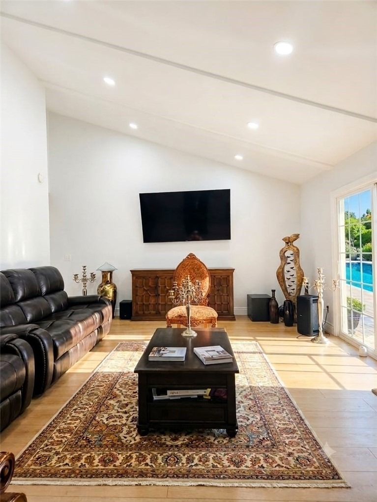18914 Harnett Street - Photo 4