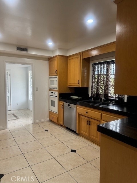 1200 W Rowan - Photo 18
