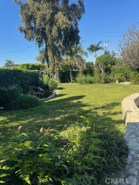 1200 W Rowan - Photo 2