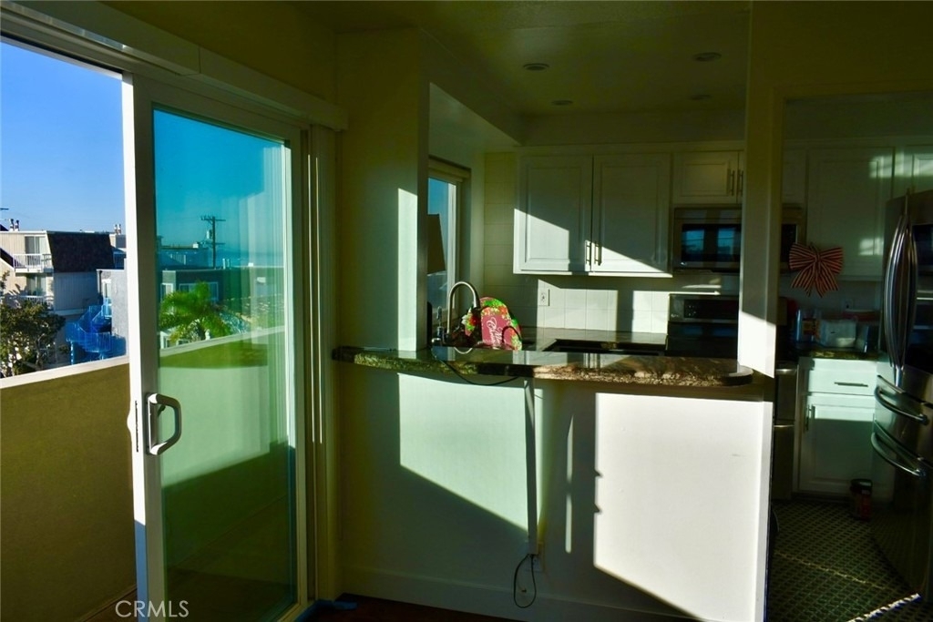 6400 Pacific - Photo 33